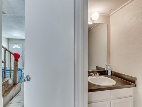 500 Sinclair Dr, Norman, OK 73071 photo 13