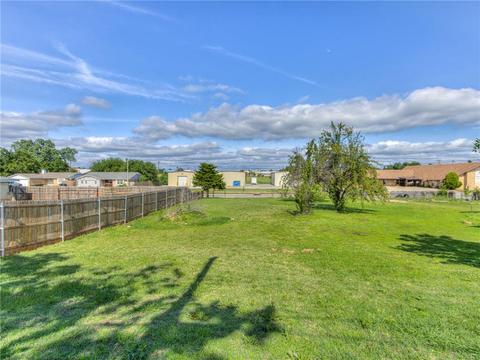 409 N Janeway Ave, Moore, OK 73160 photo 9