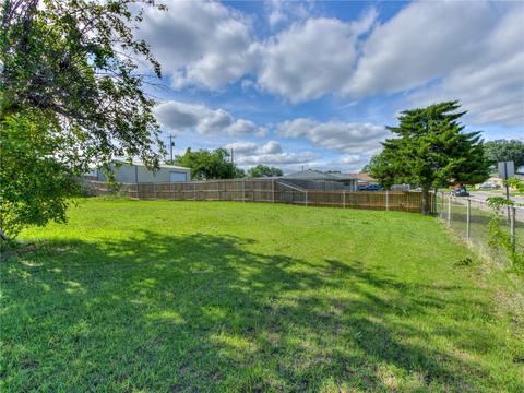 409 N Janeway Ave, Moore, OK 73160 photo 8