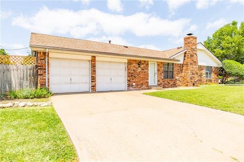 236 E 31st St, Edmond, OK 73013 photo 2