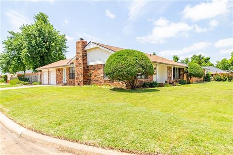 236 E 31st St, Edmond, OK 73013 photo 3
