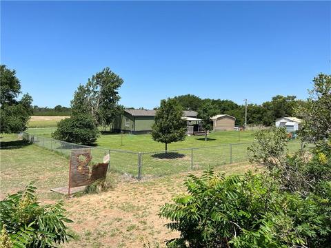 18424 E 1220 Rd, Sayre, OK 73662 photo 2