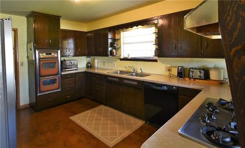 303 E Main St, Marshall, OK 73056 photo 7