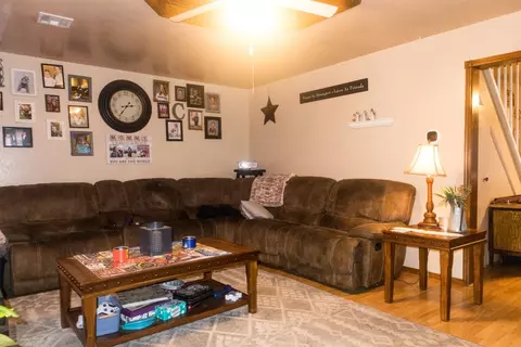 W Elm, Tuttle, OK 73089 photo 6