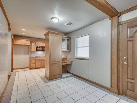 1 NE 3rd St, Tuttle, OK 73089 photo 12