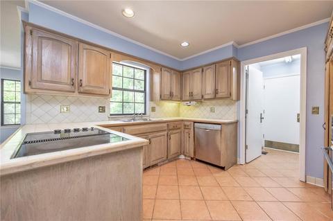 2217 E 37th Ct, Edmond, OK 73013 photo 3