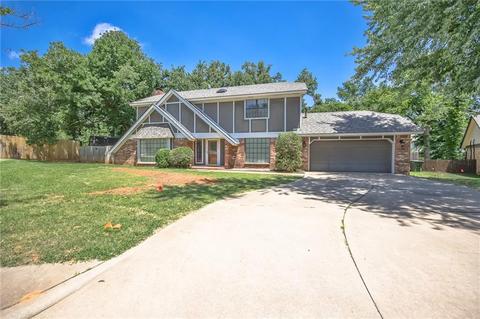 2217 E 37th Ct, Edmond, OK 73013 photo 1