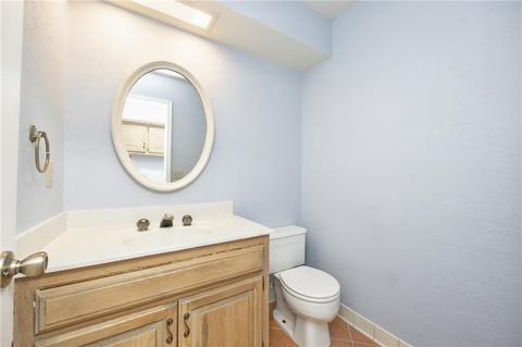 2217 E 37th Ct, Edmond, OK 73013 photo 15