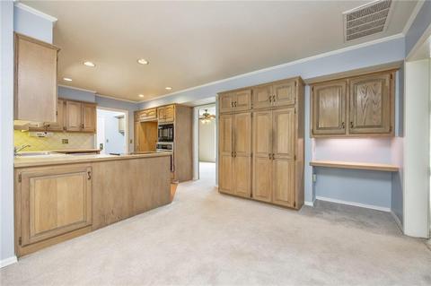 2217 E 37th Ct, Edmond, OK 73013 photo 7