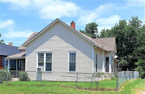 810 E Harrison Ave, Guthrie, OK 73044 photo 1