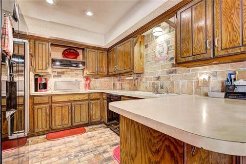 232 E Platt Dr, Yukon, OK 73099 photo 8