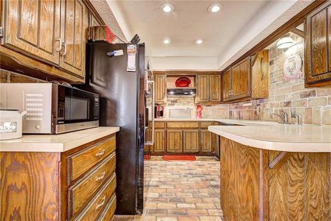 232 E Platt Dr, Yukon, OK 73099 photo 6