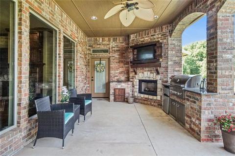 206 N Riverside Dr, Moore, OK 73160 photo 26