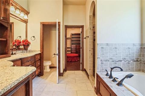 206 N Riverside Dr, Moore, OK 73160 photo 22