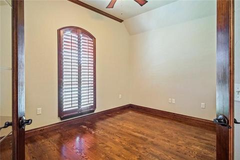 206 N Riverside Dr, Moore, OK 73160 photo 12