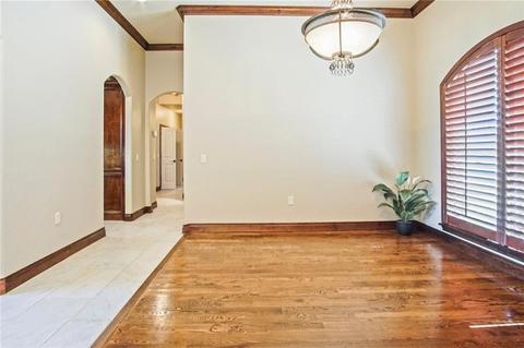 206 N Riverside Dr, Moore, OK 73160 photo 9