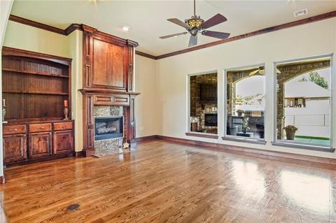 206 N Riverside Dr, Moore, OK 73160 photo 7