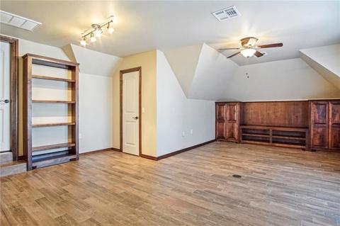 206 N Riverside Dr, Moore, OK 73160 photo 17
