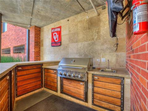 401 E Boyd St #304, Norman, OK 73069 photo 4