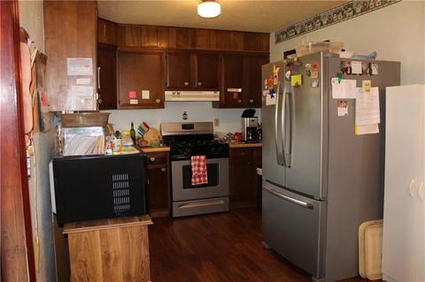 2305 8th St, Prague, OK 74864 photo 4