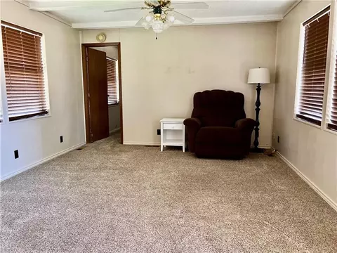 501 E 2nd St, Olustee, OK 73560 photo 9