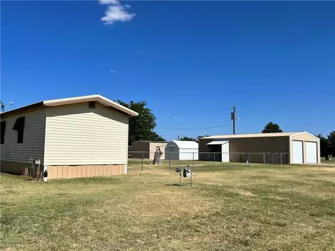 501 E 2nd St, Olustee, OK 73560 photo 26