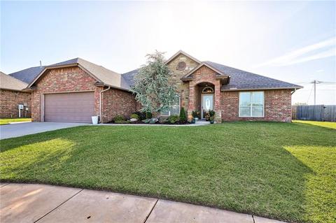 3412 Elmo Way, Moore, OK 73160 photo 2