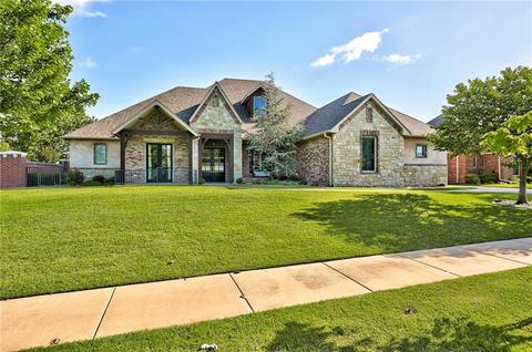 4537 Moorgate Dr, Norman, OK 73072 photo 2