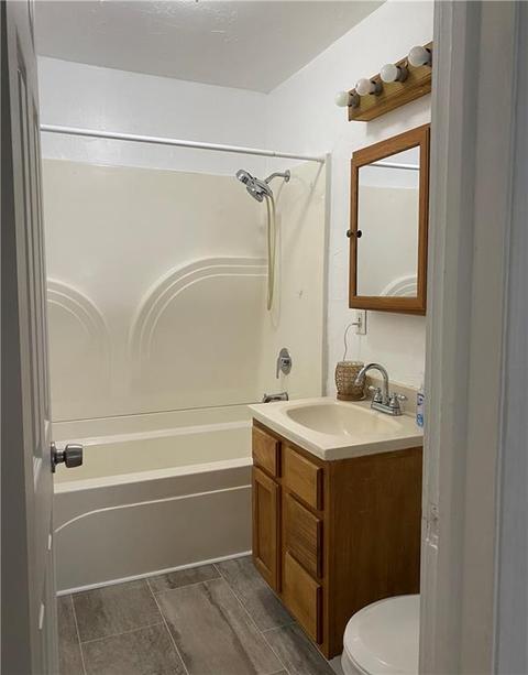 1111 E Lockheed Dr, Midwest City, OK 73110 photo 15
