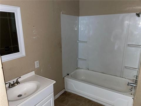 1301 E 10th St, Shawnee, OK 74801 photo 17