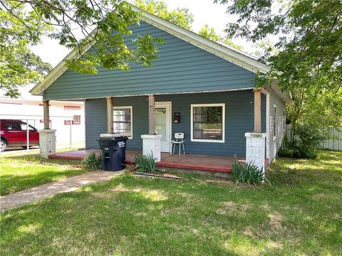 1301 E 10th St, Shawnee, OK 74801 photo 1