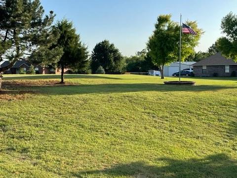 305 S Czech Hall Rd, Tuttle, OK 73089 photo 15