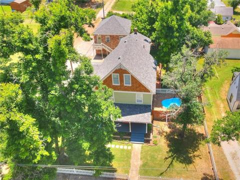 309 E Springer Ave, Guthrie, OK 73044 photo 1