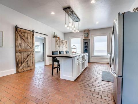 309 E Springer Ave, Guthrie, OK 73044 photo 8