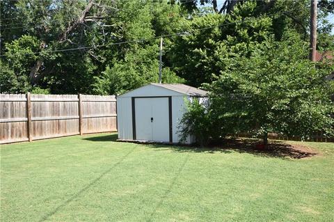 608 E Vilas Ave, Guthrie, OK 73044 photo 32