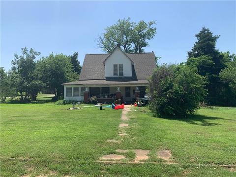 1401 N 8th St, Perry, OK 73077 photo 1