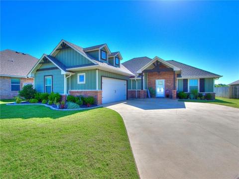 3404 Huron Cir, Moore, OK 73160 photo 1