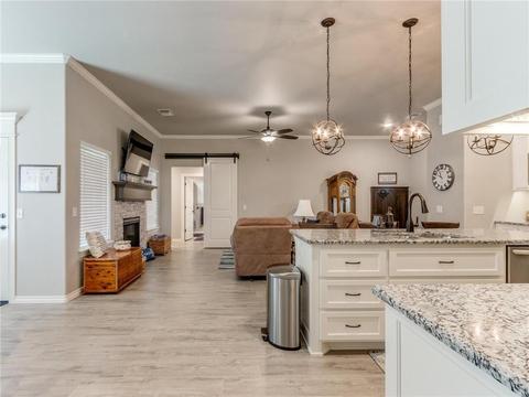 3404 Huron Cir, Moore, OK 73160 photo 7