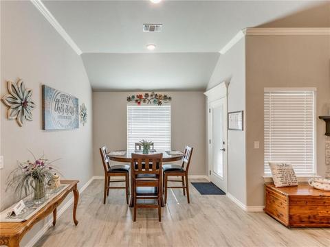 3404 Huron Cir, Moore, OK 73160 photo 10