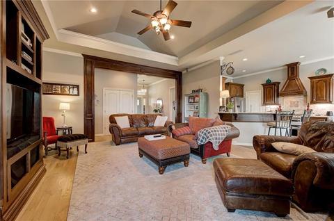 3104 Maple Ln, Moore, OK 73170 photo 12