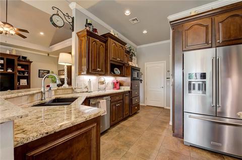 3104 Maple Ln, Moore, OK 73170 photo 16