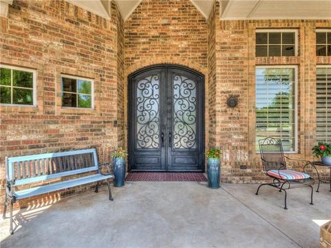 805 Colbert St, Tuttle, OK 73089 photo 2