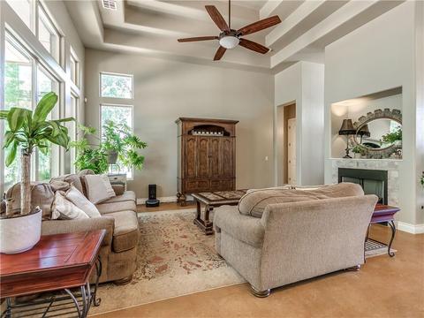 805 Colbert St, Tuttle, OK 73089 photo 5