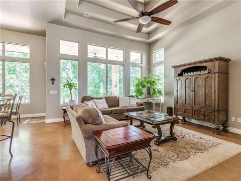 805 Colbert St, Tuttle, OK 73089 photo 4