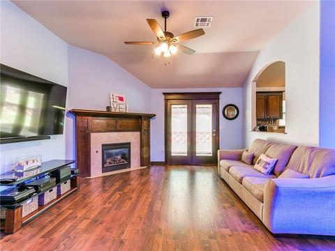 1633 Rangeline Rd, Norman, OK 73071 photo 2