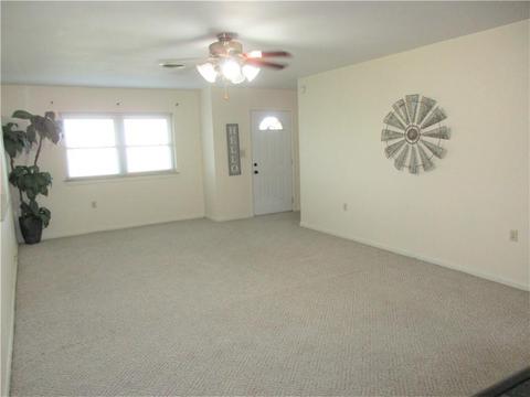 9323 State Hwy 54, Thomas, OK 73669 photo 4