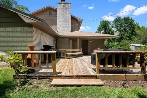 102 Red Bud Dr, Broken Bow, OK 74728 photo 6