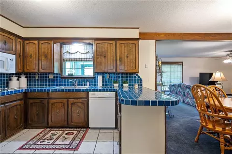 102 Red Bud Dr, Broken Bow, OK 74728 photo 18