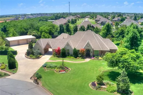 4610 Shoreside Dr, Tuttle, OK 73089 photo 2