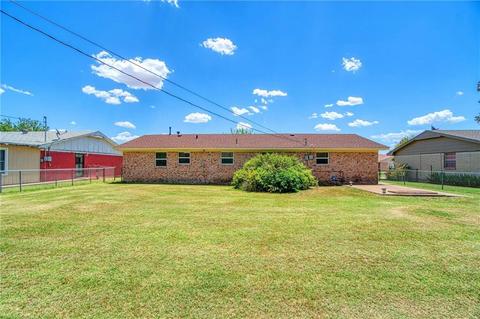 1701 Truman Dr, Altus, OK 73521 photo 34